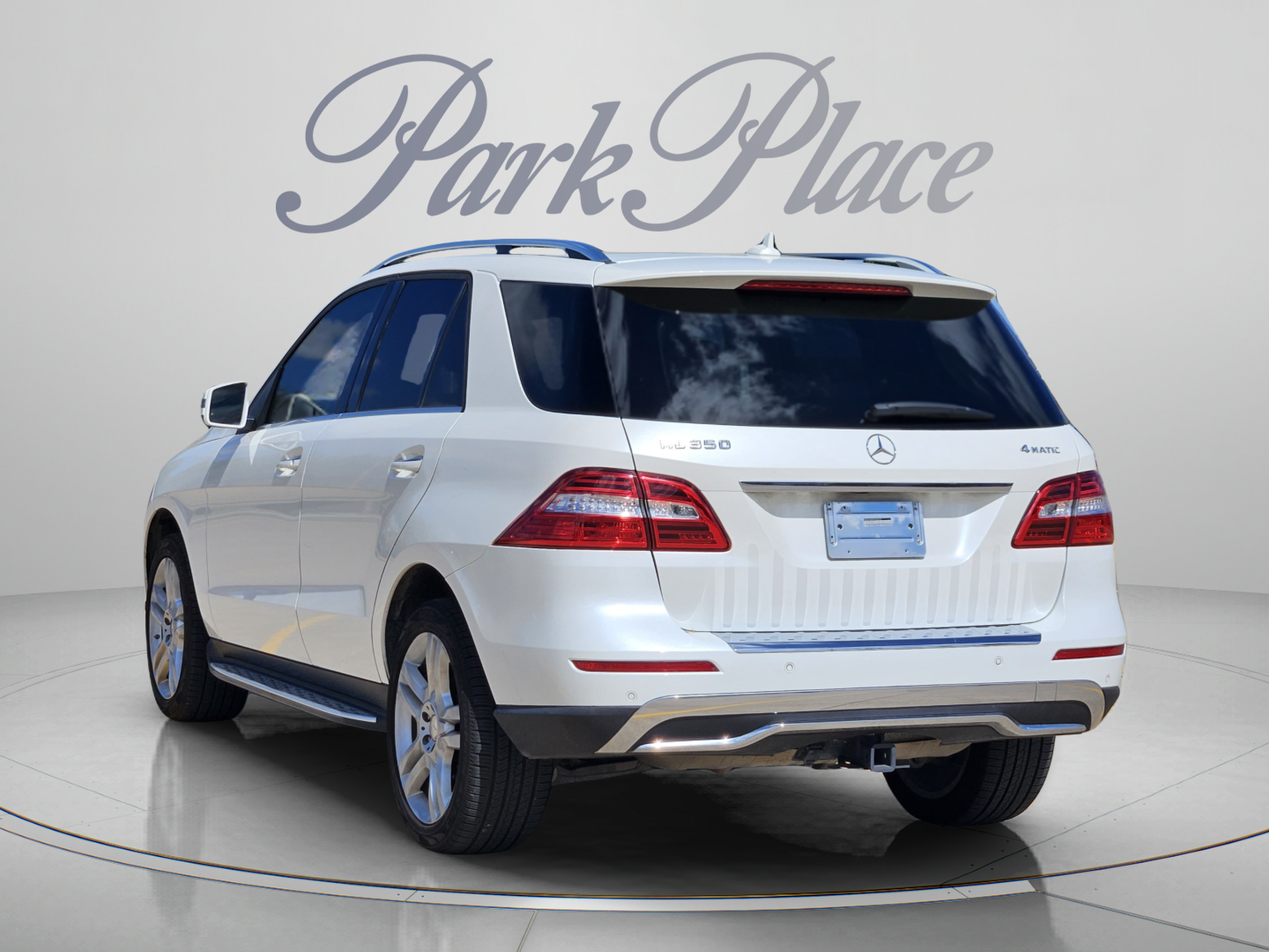 Used 2015 Mercedes-Benz ML 350 4MATIC image 3