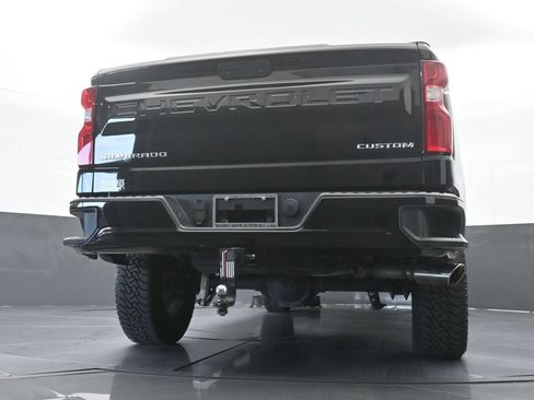 Used 2020 Chevrolet Silverado 1500 Custom Trail Boss w/ Custom Convenience Package AWD/4WD image 55