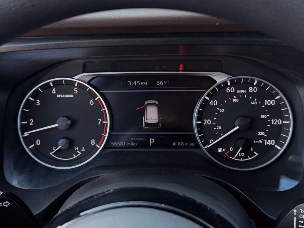 Certified 2023 Nissan Rogue SV FWD image 13