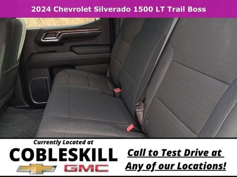 Used 2024 Chevrolet Silverado 1500 LT Trail Boss w/ Convenience Package II AWD/4WD image 13