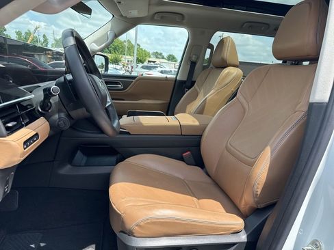 Used 2025 INFINITI QX80 Luxe AWD/4WD image 21