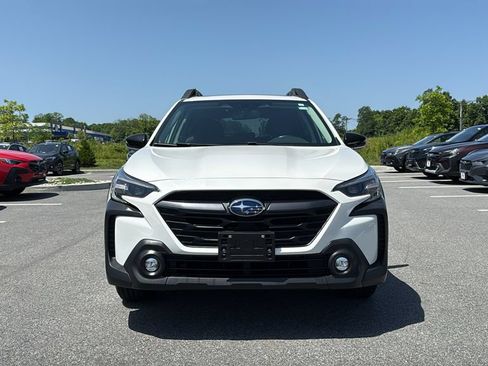 Certified 2024 Subaru Outback Premium w/ Popular Package #1 AWD/4WD image 2