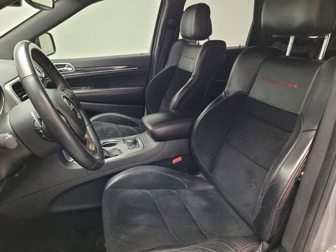 Used 2018 Jeep Grand Cherokee Trailhawk AWD/4WD image 17