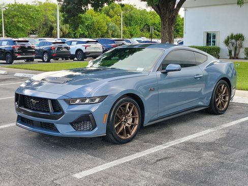 Used 2024 Ford Mustang GT Premium RWD image 7