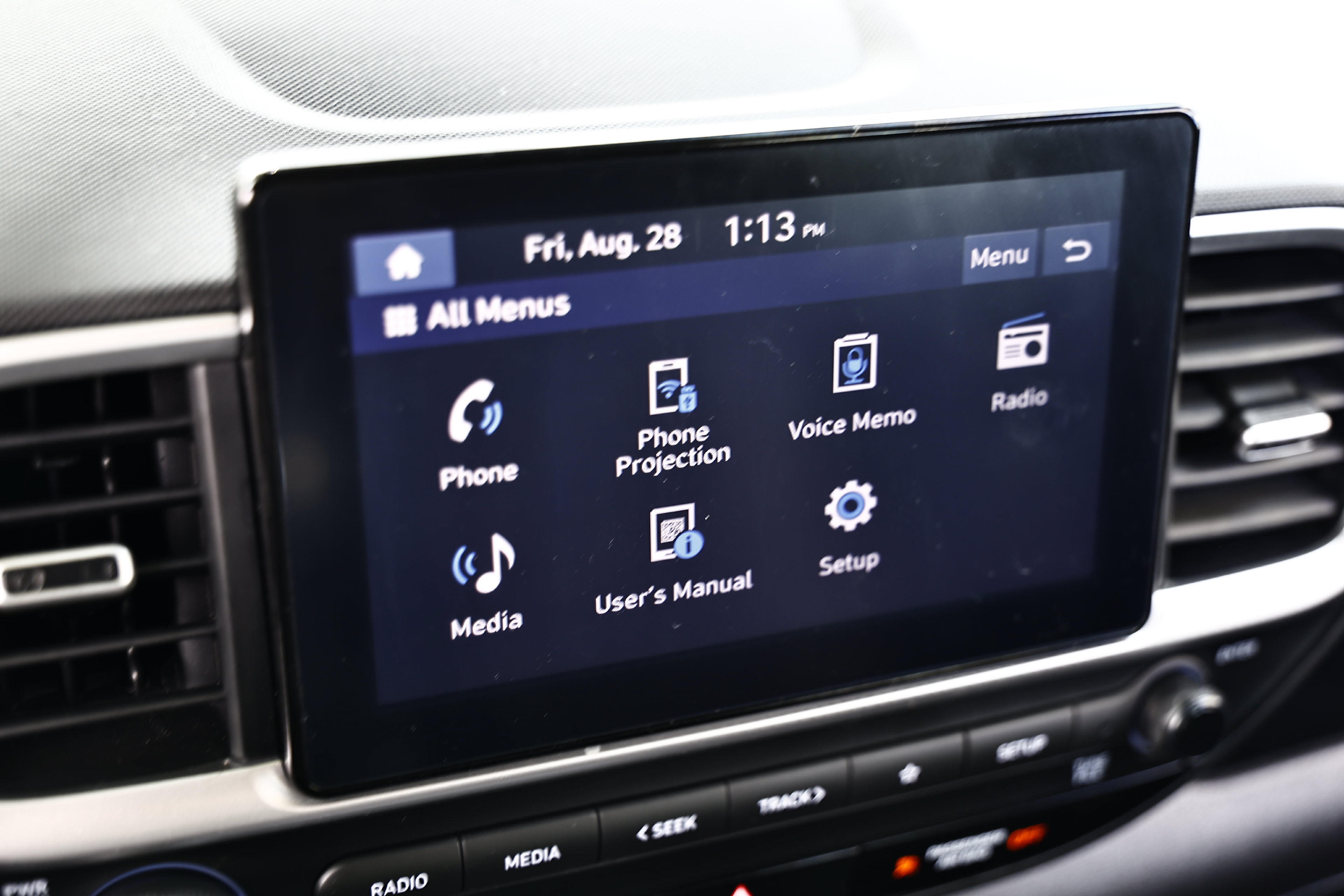 Used 2025 Hyundai Venue SEL FWD image 35