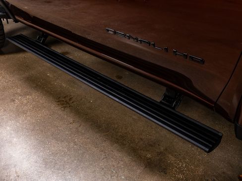 Used 2024 GMC Sierra 2500 Denali Ultimate image 13