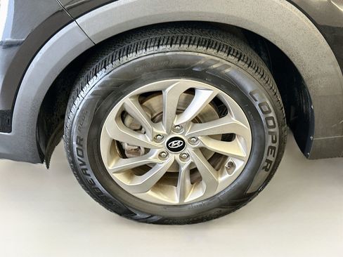 Used 2017 Hyundai Tucson SE w/ SE Popular Package 02 AWD/4WD image 33
