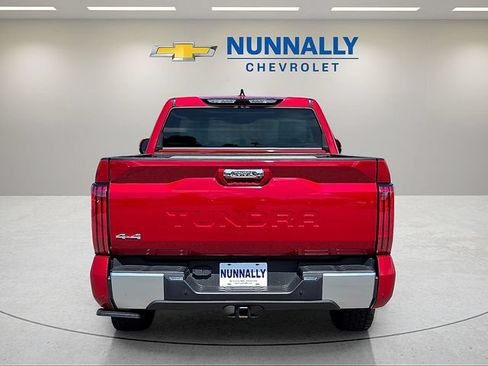 Used 2024 Toyota Tundra Limited AWD/4WD image 4
