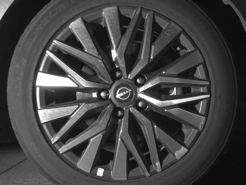 Used 2025 Nissan Altima 2.5 SV image 13