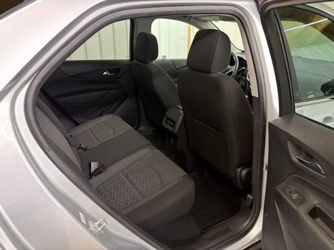 Used 2022 Chevrolet Equinox LT image 20