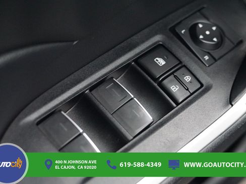 Used 2023 Toyota RAV4 AWD Hybrid image 18