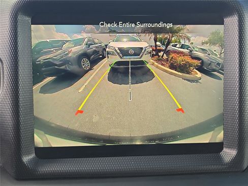 Used 2023 Jeep Wrangler Unlimited Sport w/ Sun And Sound Package AWD/4WD image 23