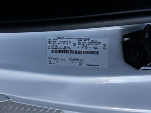 Used 2020 Ford F350 XL w/ Power Equipment Group image 30