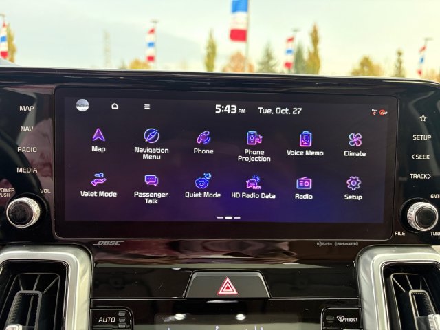 Certified 2022 Kia Sorento SX Prestige w/ Rust Color Package AWD/4WD image 18