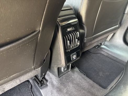 Used 2022 Jeep Compass Limited AWD/4WD image 28