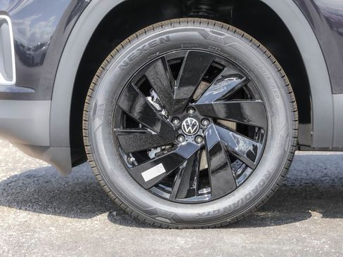 New 2026 Volkswagen Atlas SE AWD/4WD image 21