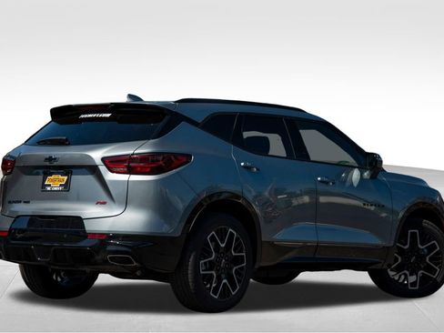 New 2025 Chevrolet Blazer RS w/ Driver Confidence II Package AWD/4WD image 8