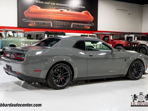 Used 2019 Dodge Challenger SRT Hellcat Redeye image 8