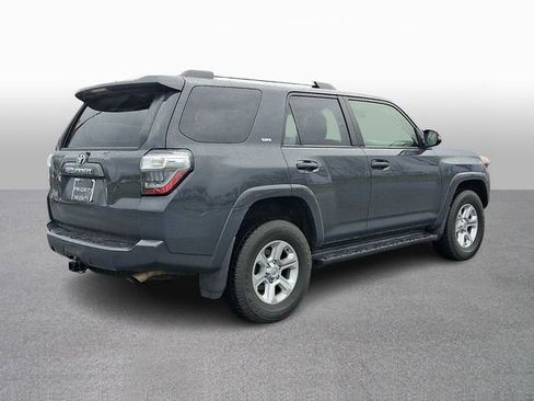 Used 2024 Toyota 4Runner SR5 Premium image 4