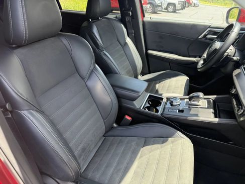 Used 2024 Mitsubishi Outlander SE FWD image 13