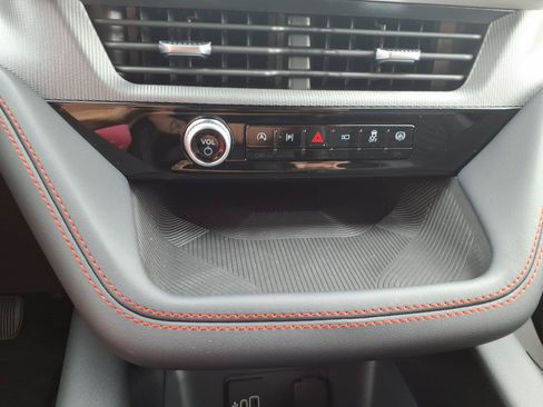 Used 2026 Ford Explorer ST-Line w/ ST-Line Street Pack RWD image 21