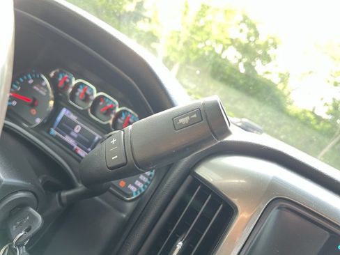 Used 2018 Chevrolet Silverado 1500 LT w/ All Star Edition AWD/4WD image 16