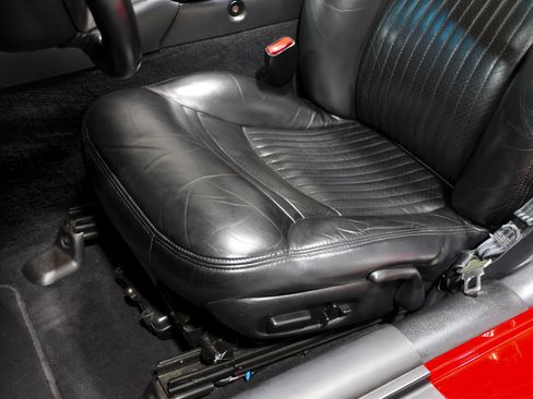 Used 1997 Chevrolet Corvette Coupe w/ Memory Pkg RWD image 77