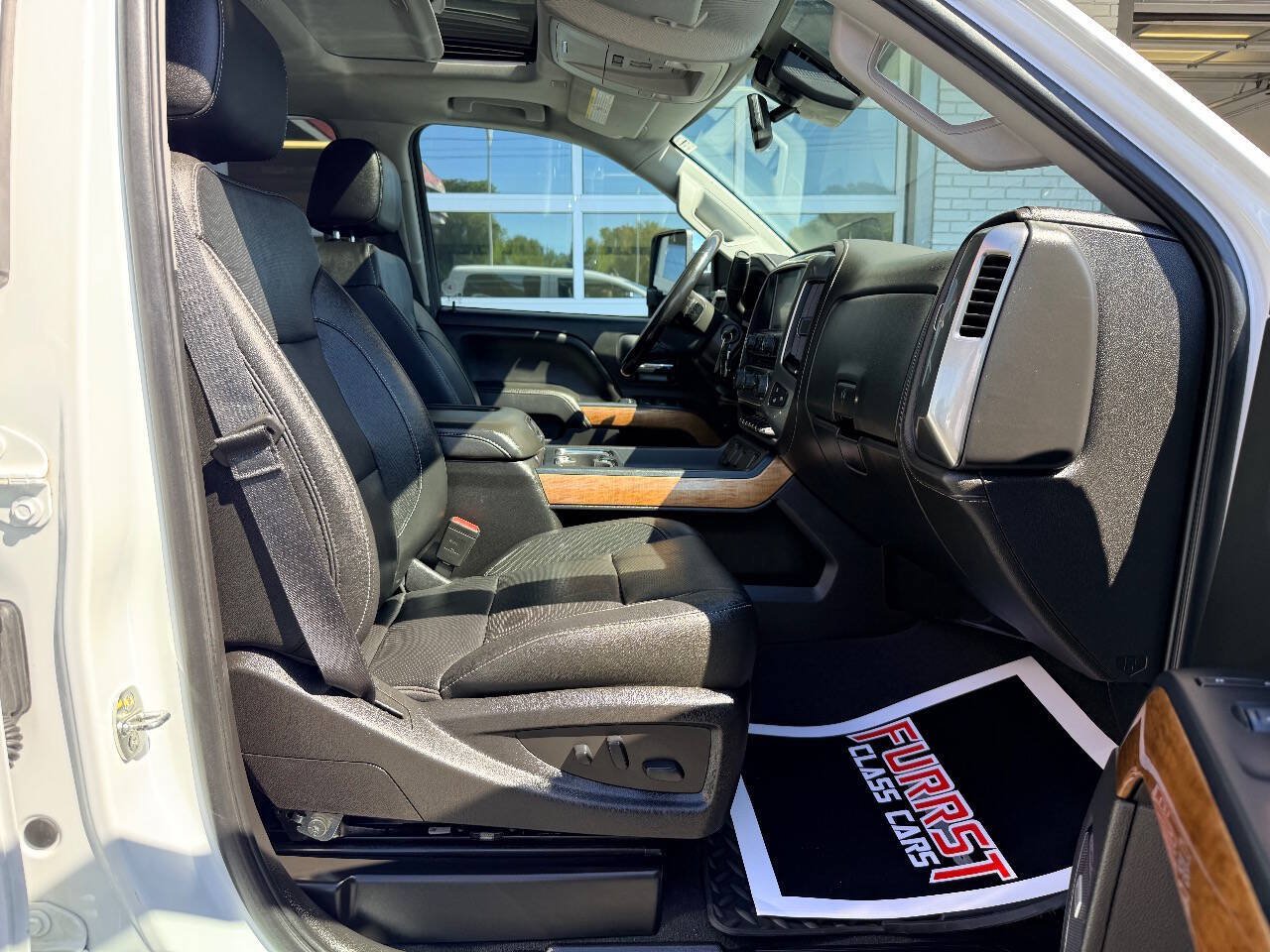 Used 2019 Chevrolet Silverado 3500 LTZ w/ LTZ Plus Package AWD/4WD image 39