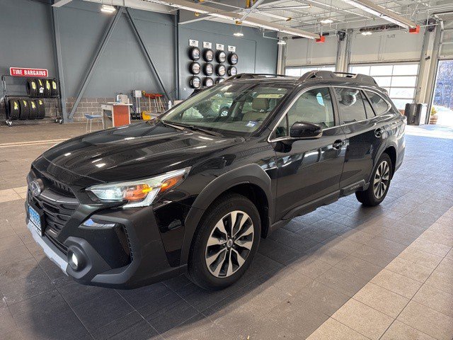 Used 2023 Subaru Outback Limited AWD/4WD image 12