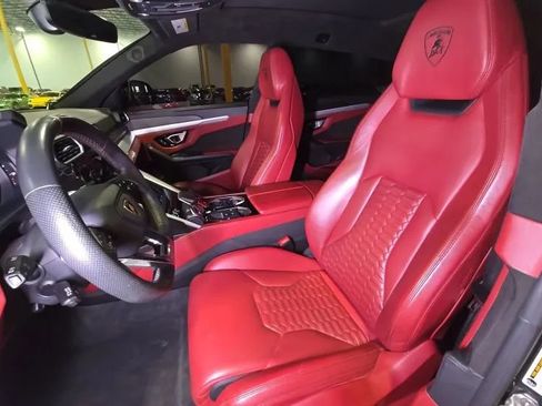 Used 2020 Lamborghini Urus AWD/4WD image 5