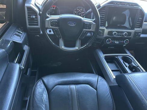 Used 2022 Ford F350 Platinum w/ Tremor Off-Road Package image 28