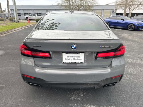 Used 2021 BMW M550i xDrive w/ Executive Package image 4