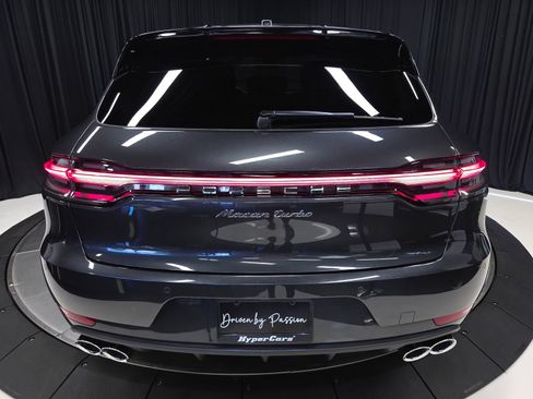 Used 2021 Porsche Macan Turbo AWD/4WD image 59