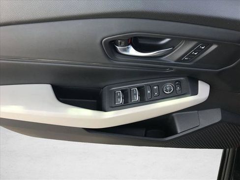 Used 2025 Honda Accord EX-L image 11