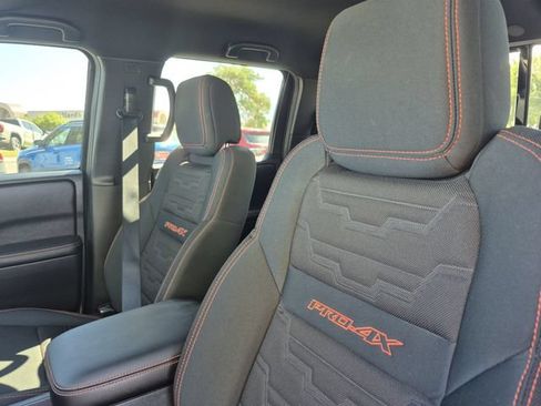 Certified 2025 Nissan Frontier PRO-4X AWD/4WD image 18