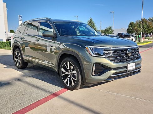 New 2026 Volkswagen Atlas SEL Premium R-Line image 4