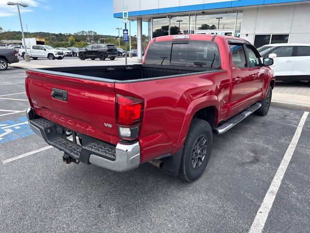 Used 2018 Toyota Tacoma SR5 AWD/4WD image 6