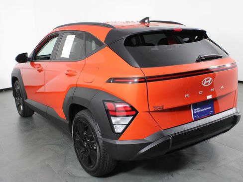 Used 2026 Hyundai Kona SEL Sport image 4