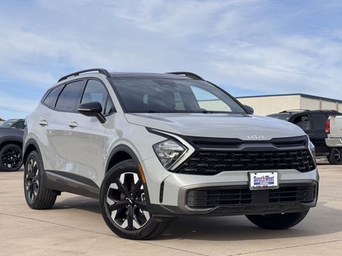 Used 2023 Kia Sportage X-Line w/ X-Line Premium Package image 2