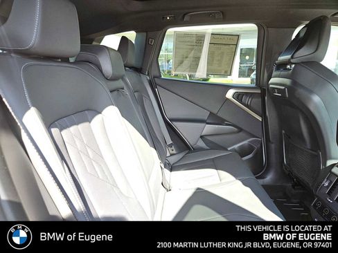 Used 2025 BMW X3 xDrive30i w/ Premium Package AWD/4WD image 15