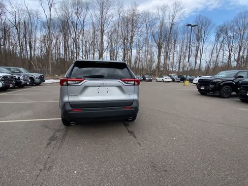 Used 2025 Toyota RAV4 XLE w/ Convenience Package image 10