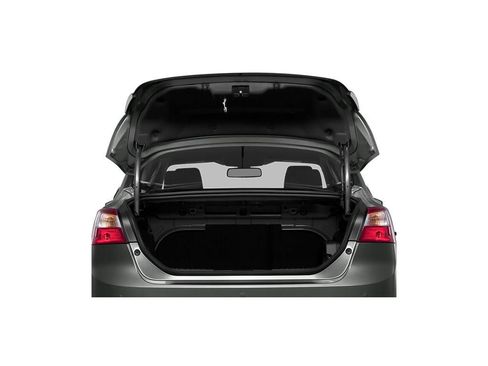 Used 2014 Ford Focus SE w/ SE Winter Package FWD image 12