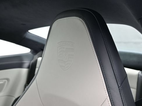 Used 2026 Porsche 911 Carrera GTS RWD image 18