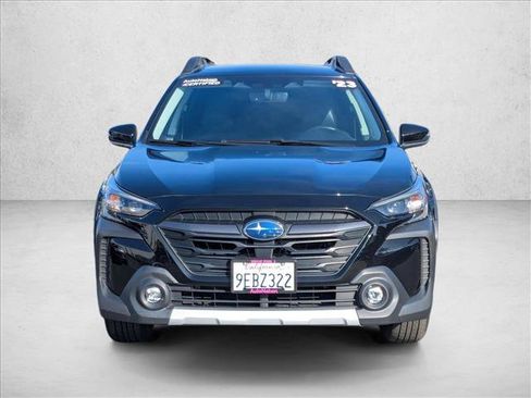 Used 2023 Subaru Outback Limited image 2