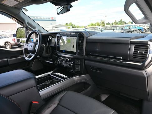 Used 2024 Ford F250 Lariat AWD/4WD image 30