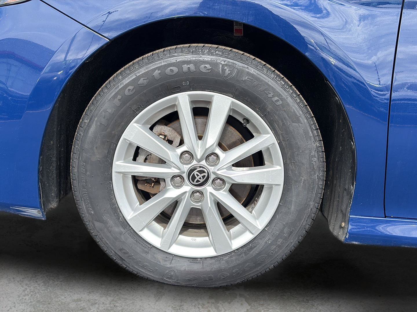 Used 2025 Toyota Camry LE FWD image 21