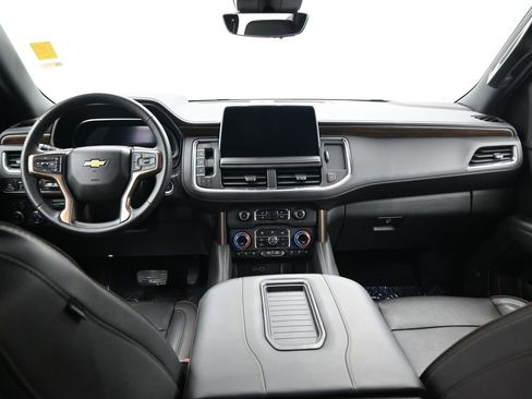 Used 2023 Chevrolet Tahoe High Country image 9