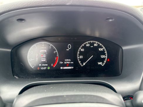 Used 2025 Honda HR-V Sport image 10