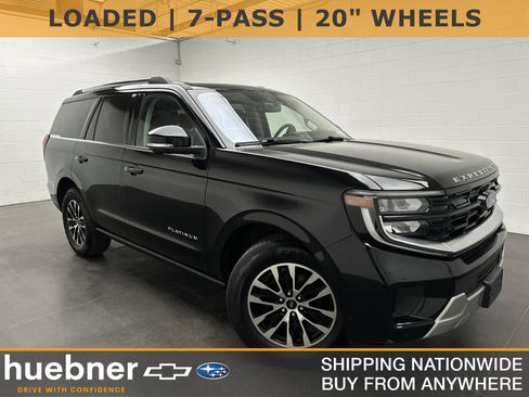 Used 2025 Ford Expedition Platinum AWD/4WD image 1
