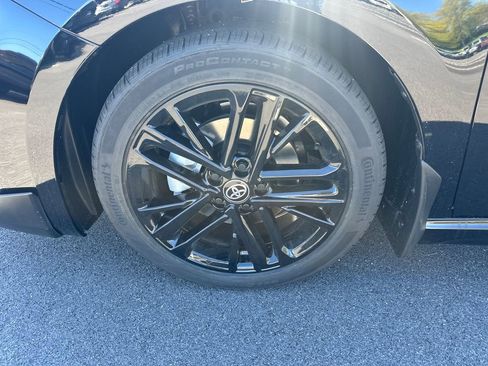 Used 2026 Toyota Camry SE FWD image 12